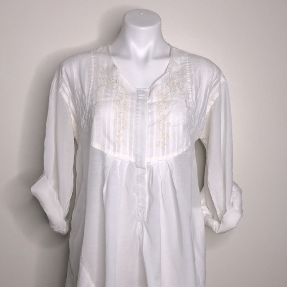 Free People Tops - FREE PEOPLE Sheer Embroidered Tunic w/ Pockets Sz Small Petite